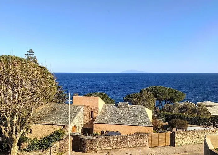 Superb Apartment With Sea View, 200M From Beach