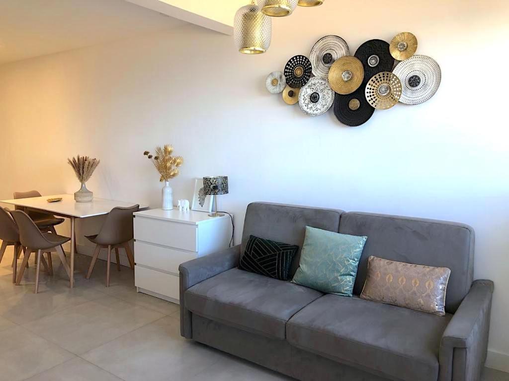 Apartment Superb With Sea View, 200m From San-Martino-di-Lota