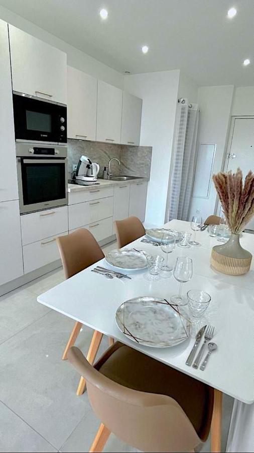 Superb With Sea View, 200m From Apartment San-Martino-di-Lota