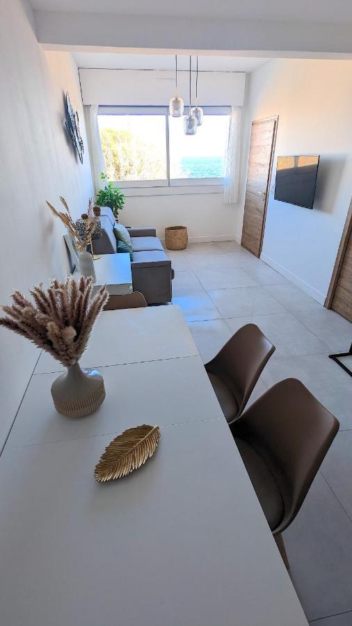 Superb With Sea View, 200m From Apartment *