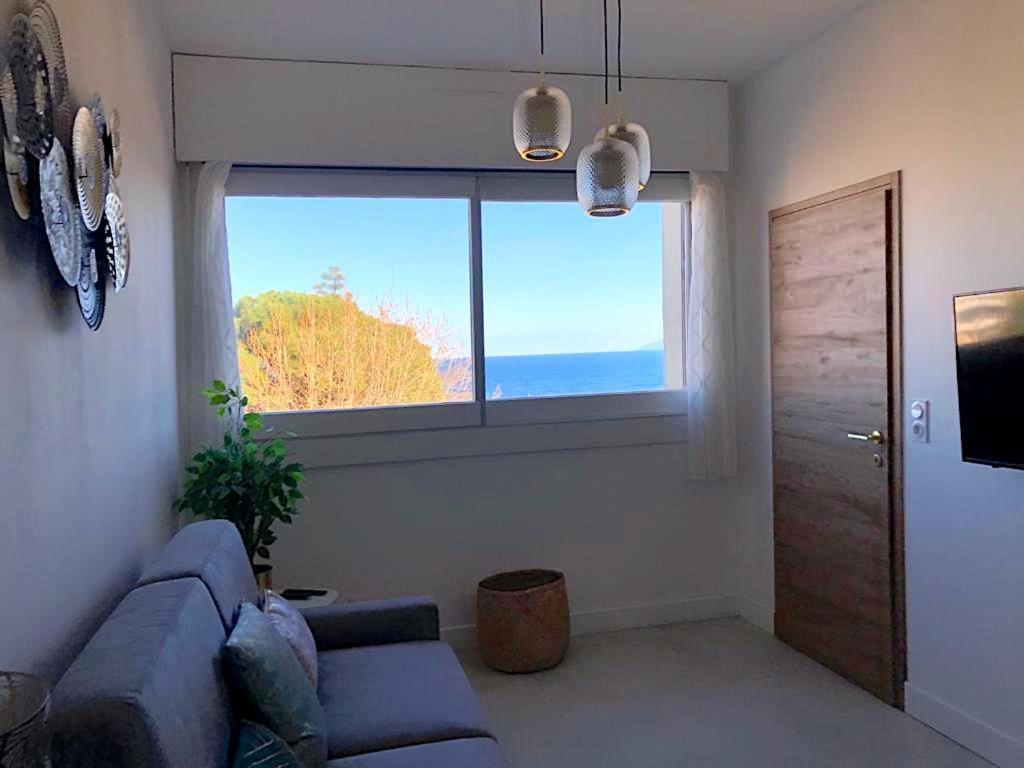 Apartment Superb With Sea View, 200m From San-Martino-di-Lota