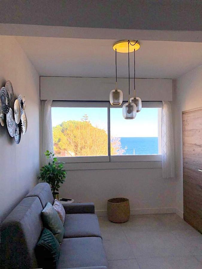 Superb With Sea View, 200m From Apartment *