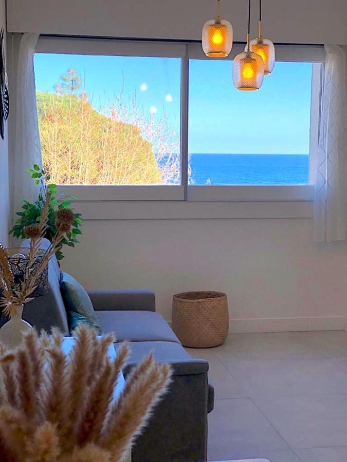 Superb With Sea View, 200m From Apartment