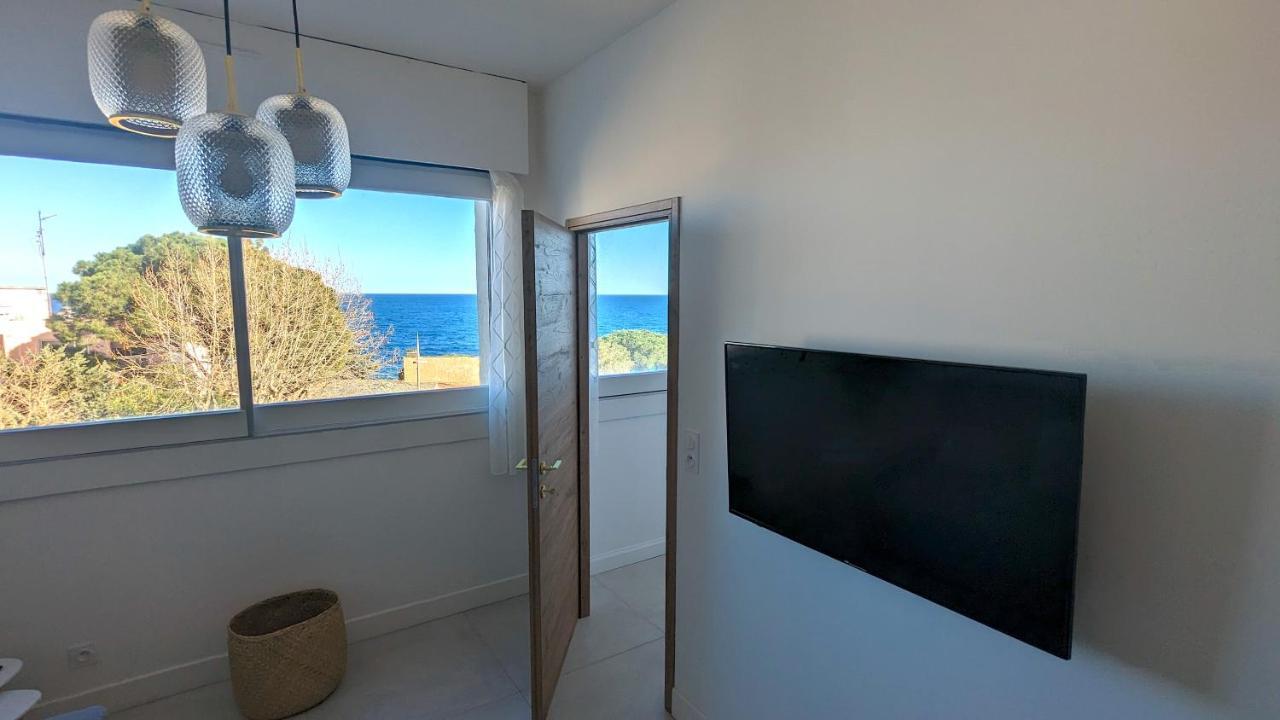 Superb With Sea View, 200m From San-Martino-di-Lota